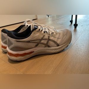 Asics nimbus running shoes